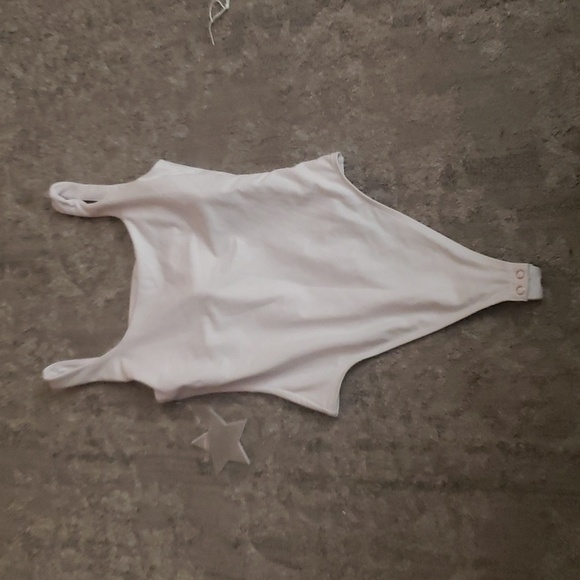 Good American the modern tank bodysuit - Picture 3 of 6